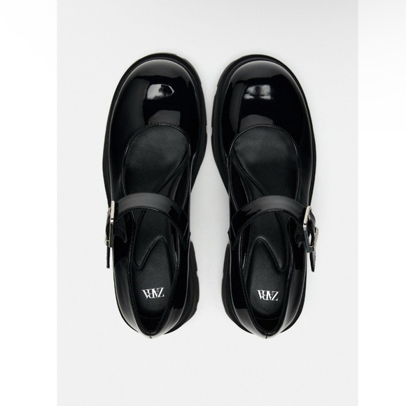 Lug Sole Mary Jane - Picture 9 of 9